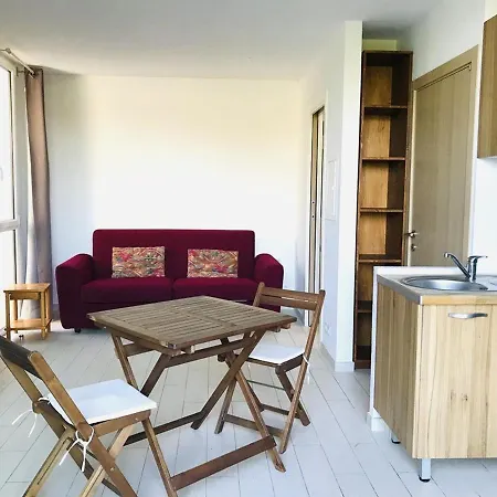 Appartamento Cosy Avec Terrasse, Proche Plage, 2 Couchages A - Fr-1-63-290 *